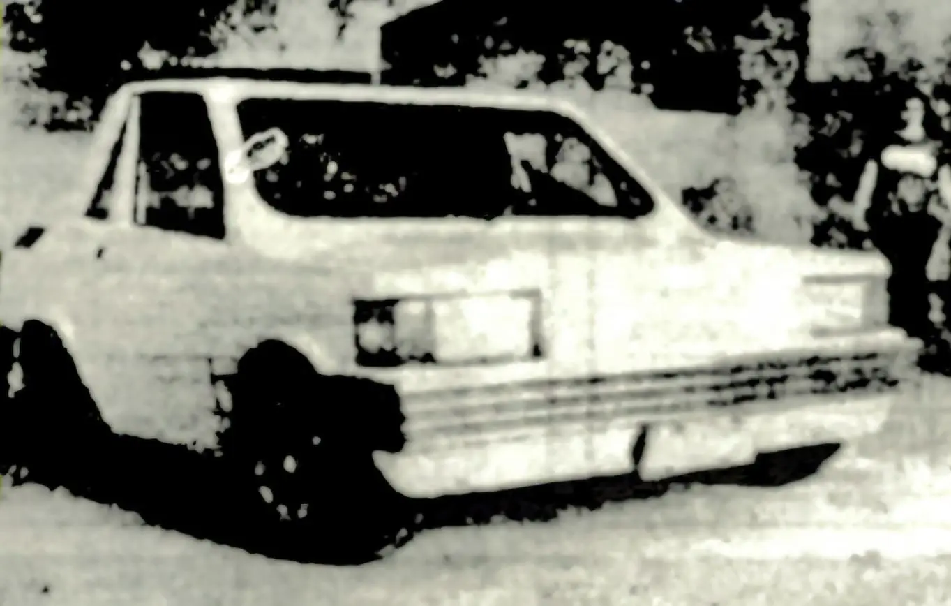 Fibron 274: O Minicarro Brasileiro que Prometia Revolucionar a Mobilidade Urbana nos anos 80